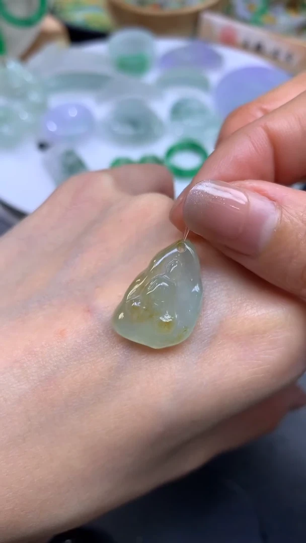 【闪购商品】定制翡翠未镶嵌翡翠