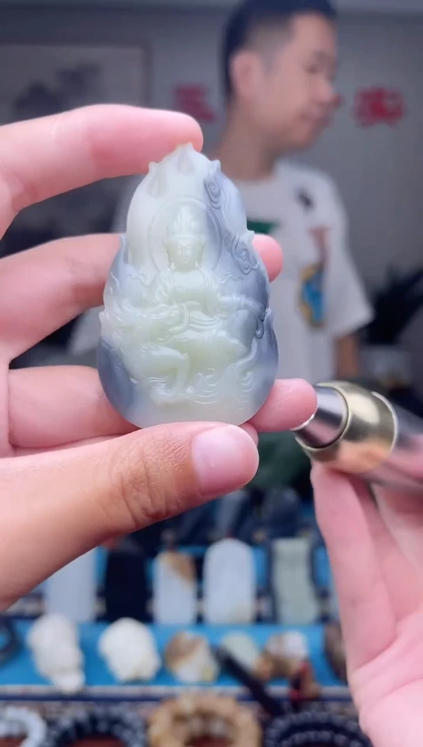 未镶嵌和田玉挂件1