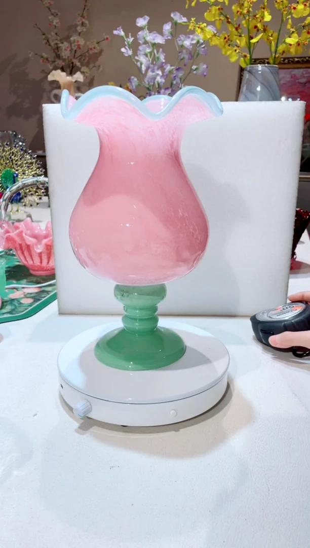 【闪购商品】琉璃手工艺品粉绿风灯花瓶