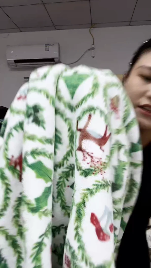 法兰绒左右双面材质以主播介绍为准