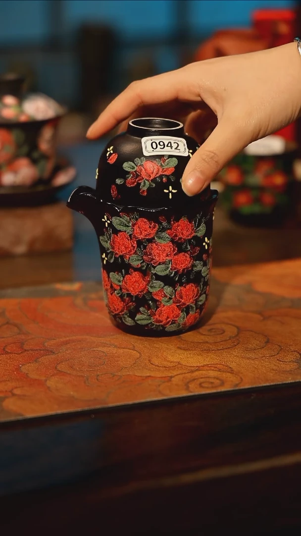 陶瓷景德镇高温釉下彩手工手绘款式@A0942@