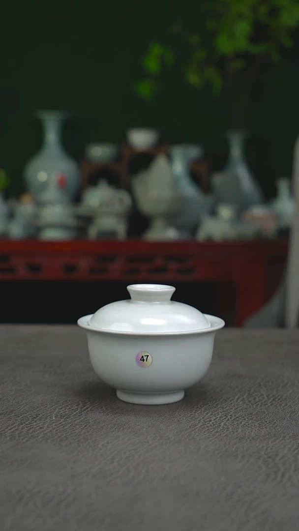 月白釉  47号元宝盖碗 150cc微微瑕-二