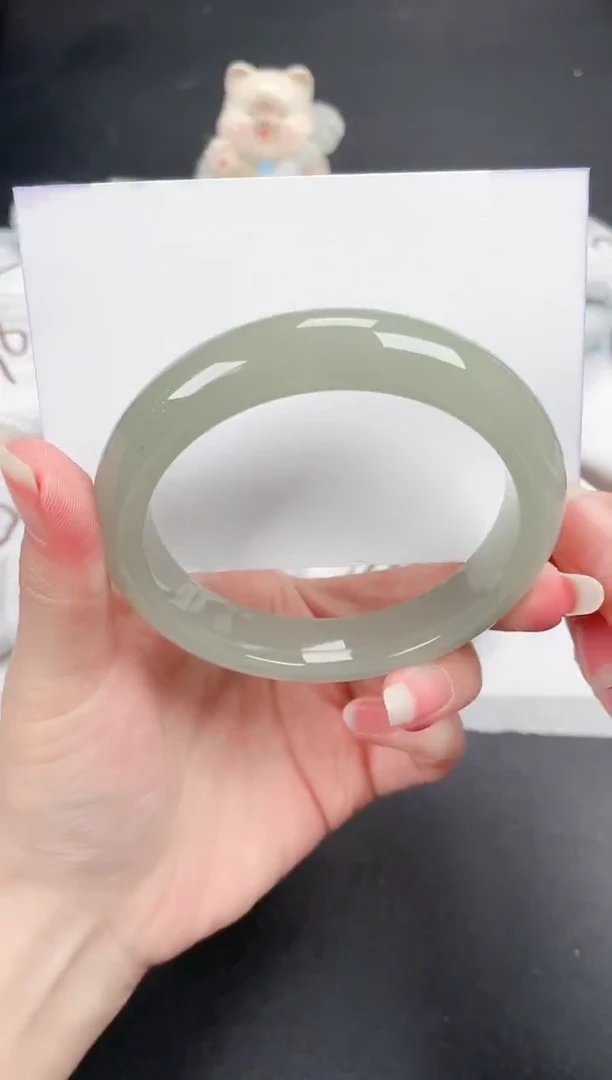 石英质玉手镯未镶嵌396-60.8