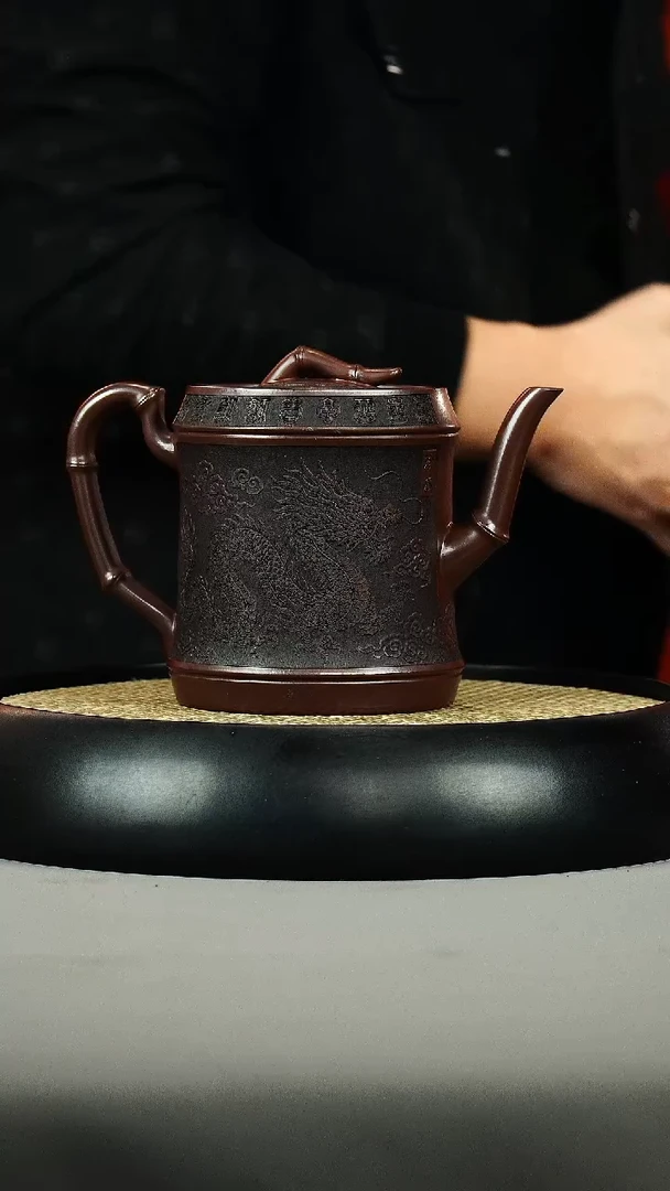 茶壶紫砂石红 高竹段  刻绘龙纹