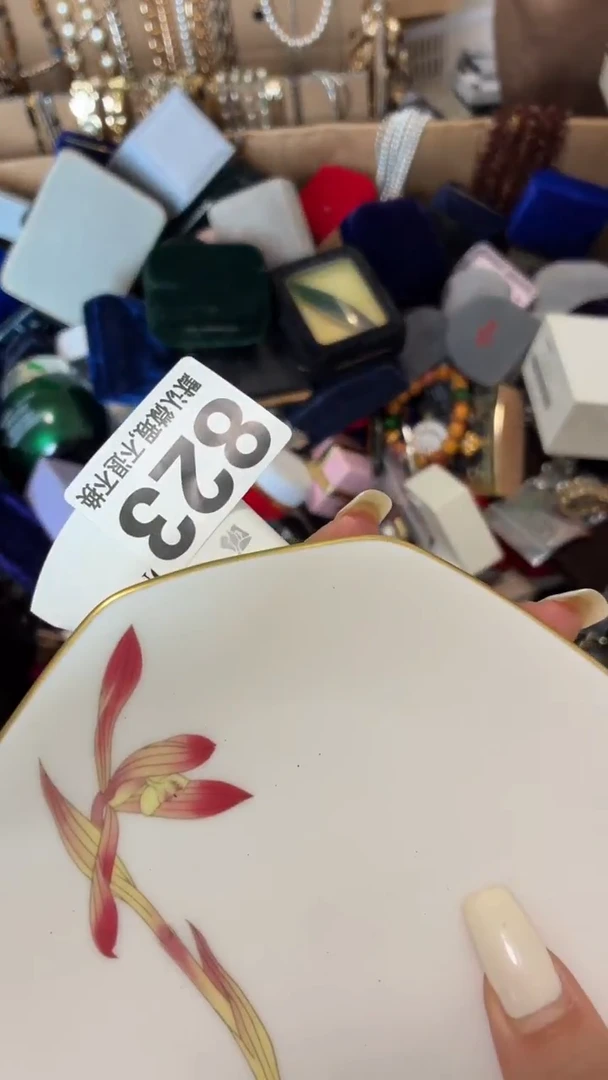 瓷片R****n好漂亮的瓷器呀】】】