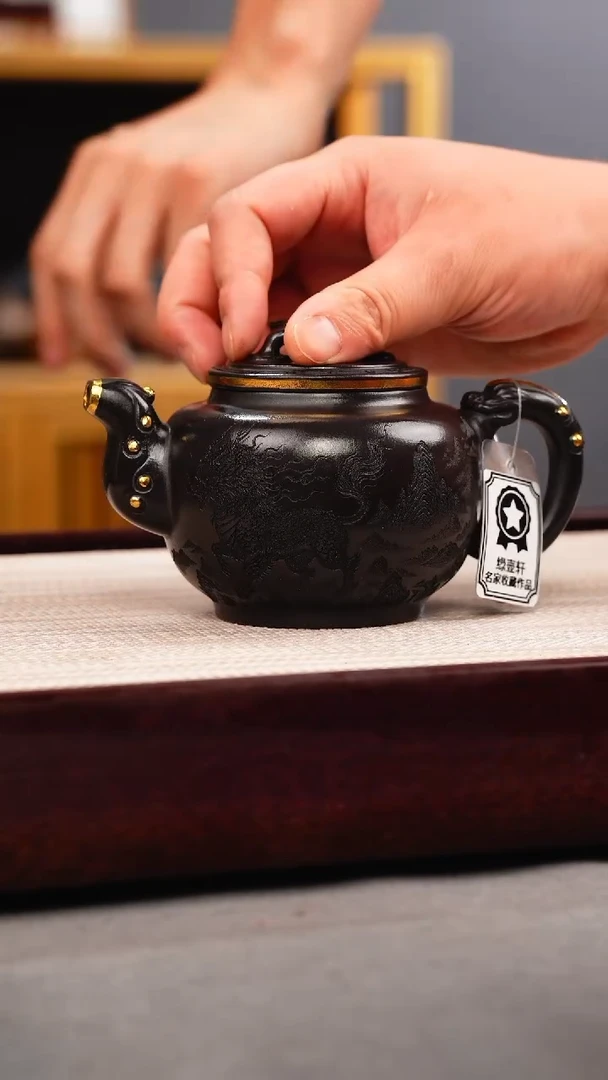 茶壶紫砂石黄 如意鼓壶 麒麟 描金