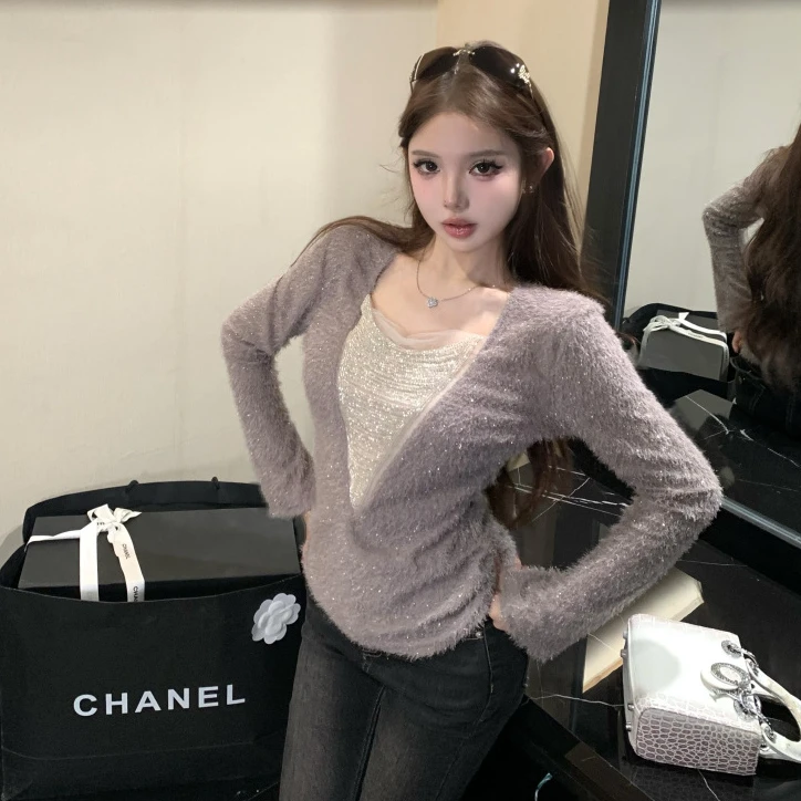 秋冬新款法式复古洋气炸街减龄设计感银线链条针织衫慵懒小众上衣