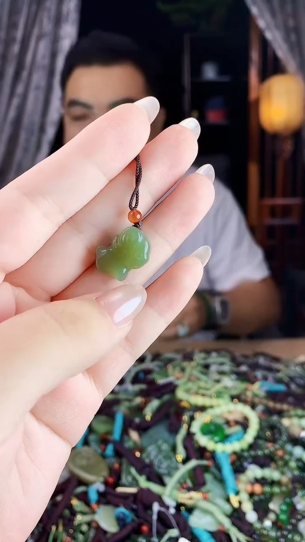 未镶嵌和田玉挂件多样性发货拍一发一