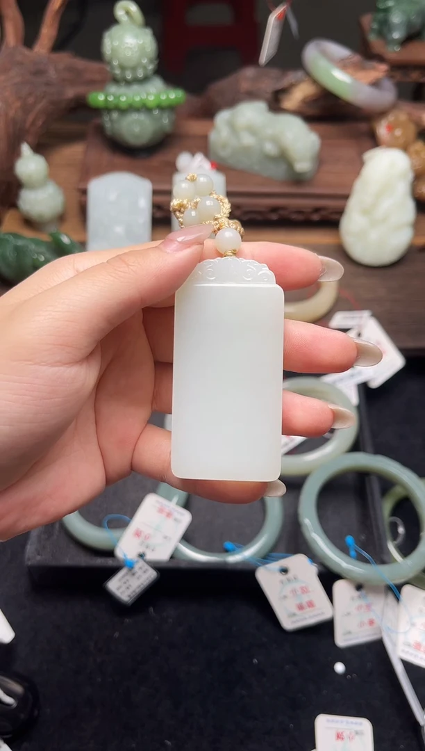 和田玉未镶嵌吊坠(不含链)俄料白玉无事牌9008694