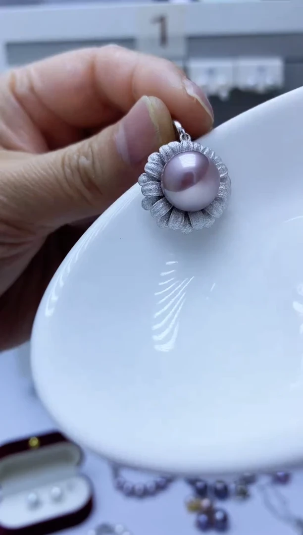 【闪购商品】淡水珍珠耳饰银S925镶嵌吊坠