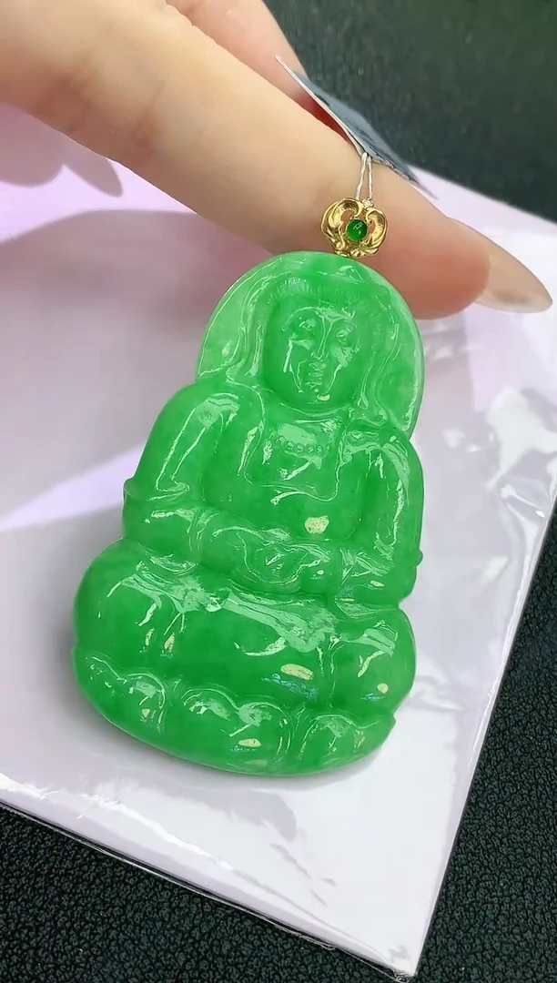 颈饰18K金镶嵌翡翠赠礼盒证书 麦麦