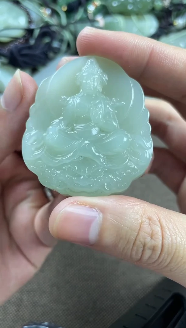 颈饰未镶嵌和田玉观音 带棉介意勿拍