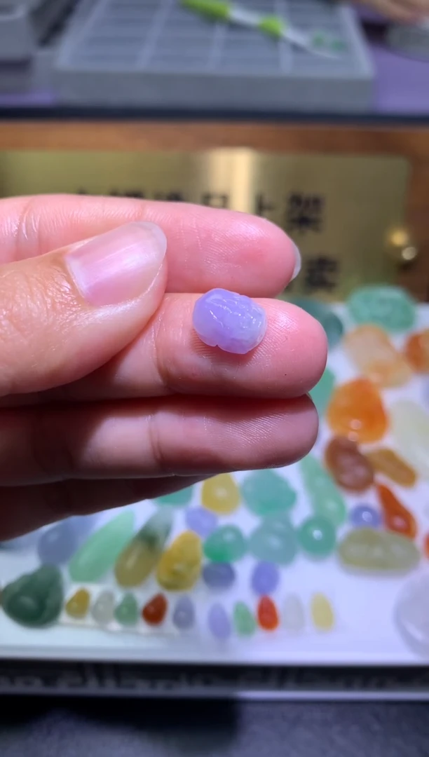 【闪购商品】定制翡翠未镶嵌毛货