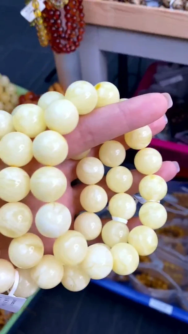 裸石琥珀未镶嵌11/2多样性发其一134