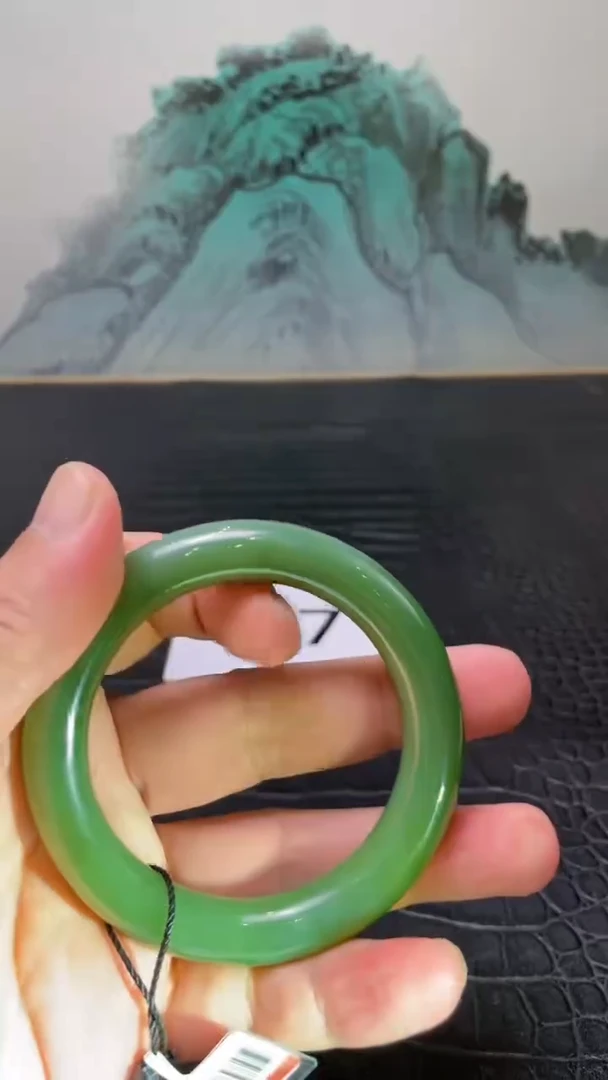 未镶嵌手镯和田玉（碧玉）飞****057