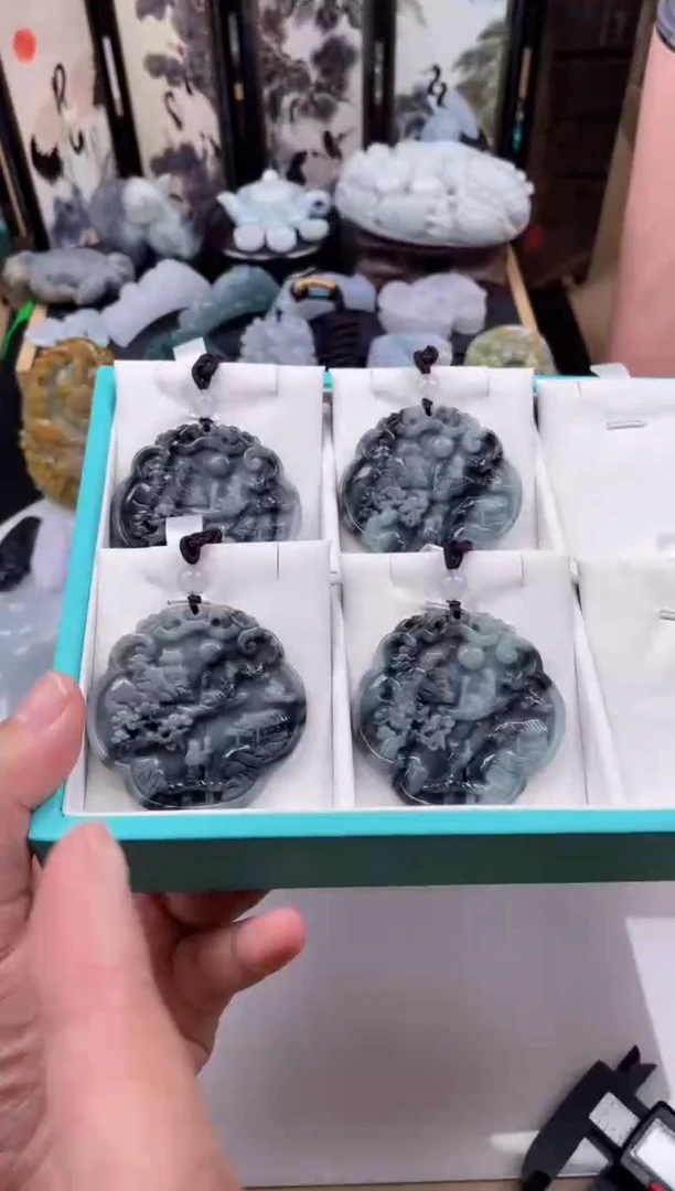 【闪购商品】翡翠颈饰未镶嵌天然缅甸A货翡翠多样性发一山水63