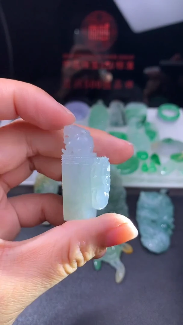 未镶嵌定制翡翠