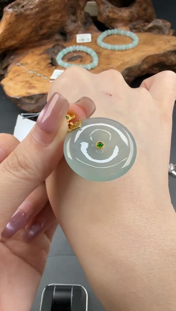 吊坠(不含链)18K金镶嵌翡翠翡翠饰品-112