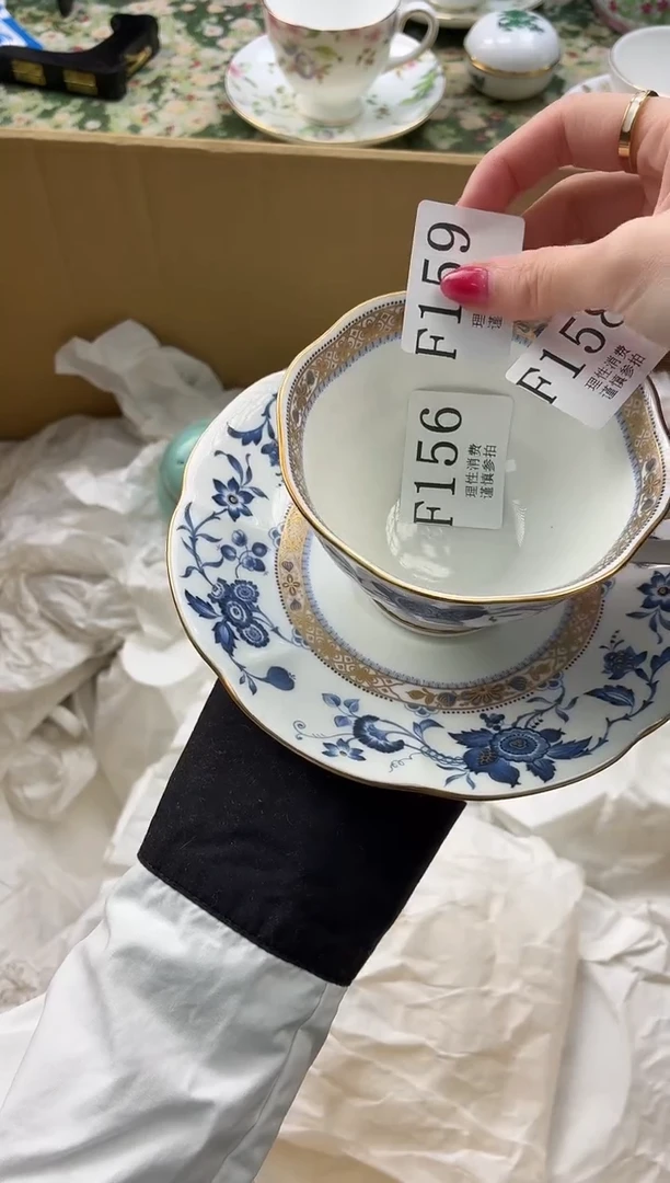 瓷片田*田       F159