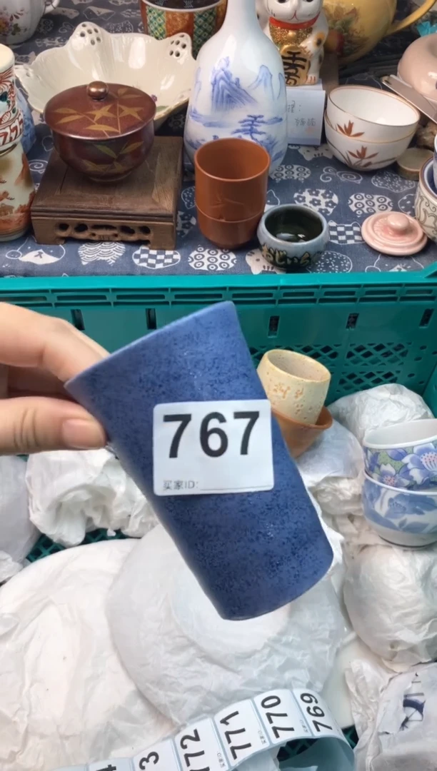 瓷片天*11111111111111