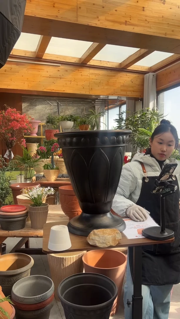 40*50/10H40/亮面黑色手工浮雕纹理强体冠军杯