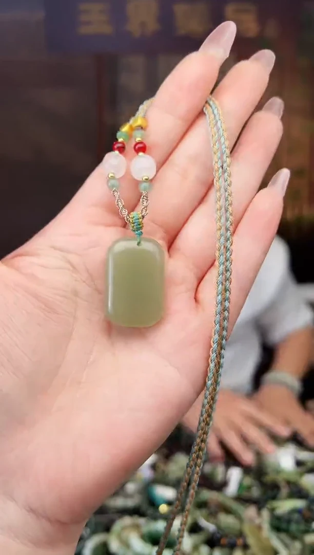 【闪购商品】和田玉颈饰未镶嵌多样性发一