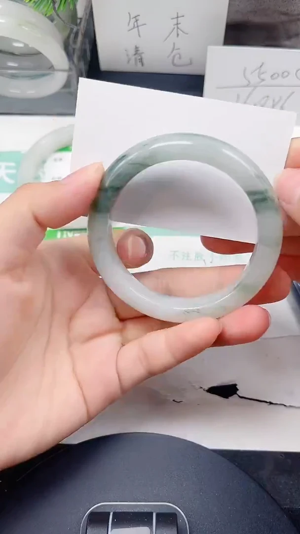 未镶嵌手镯石英质玉155-53/54