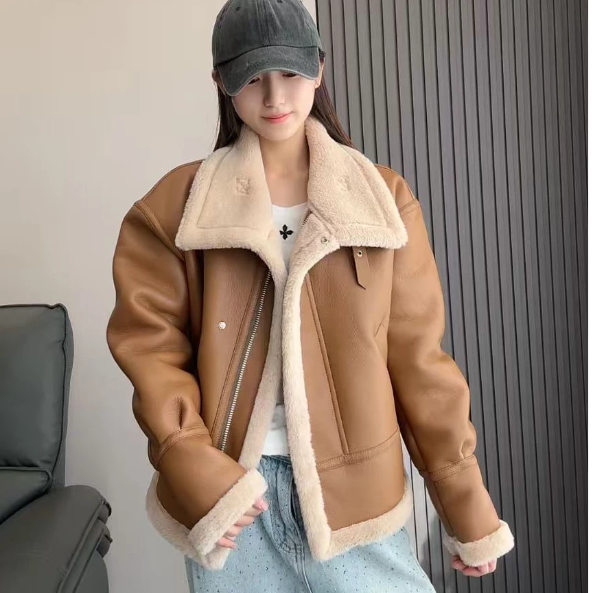 毛毛服饰女款一体翻领短款冬季短外套加厚韩版女装女士时尚百搭款