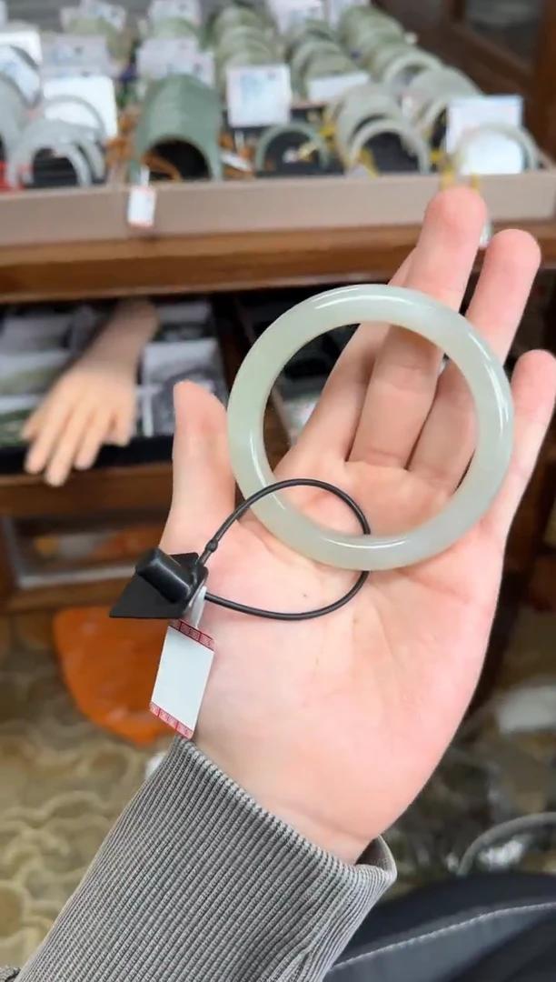 未镶嵌手镯和田玉58