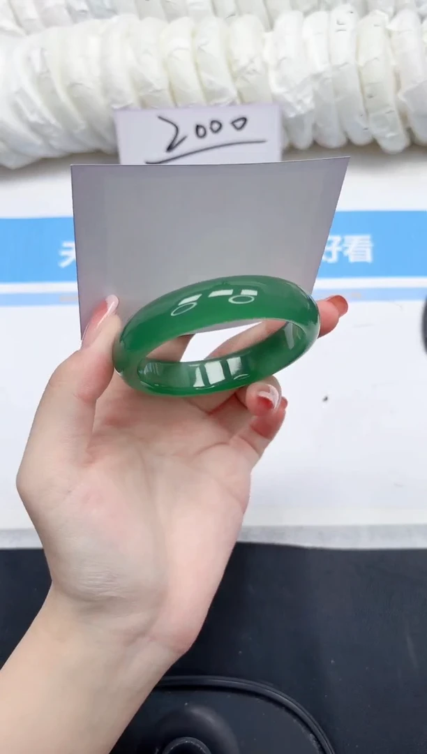 未镶嵌手镯石英质玉20-56-仪式感