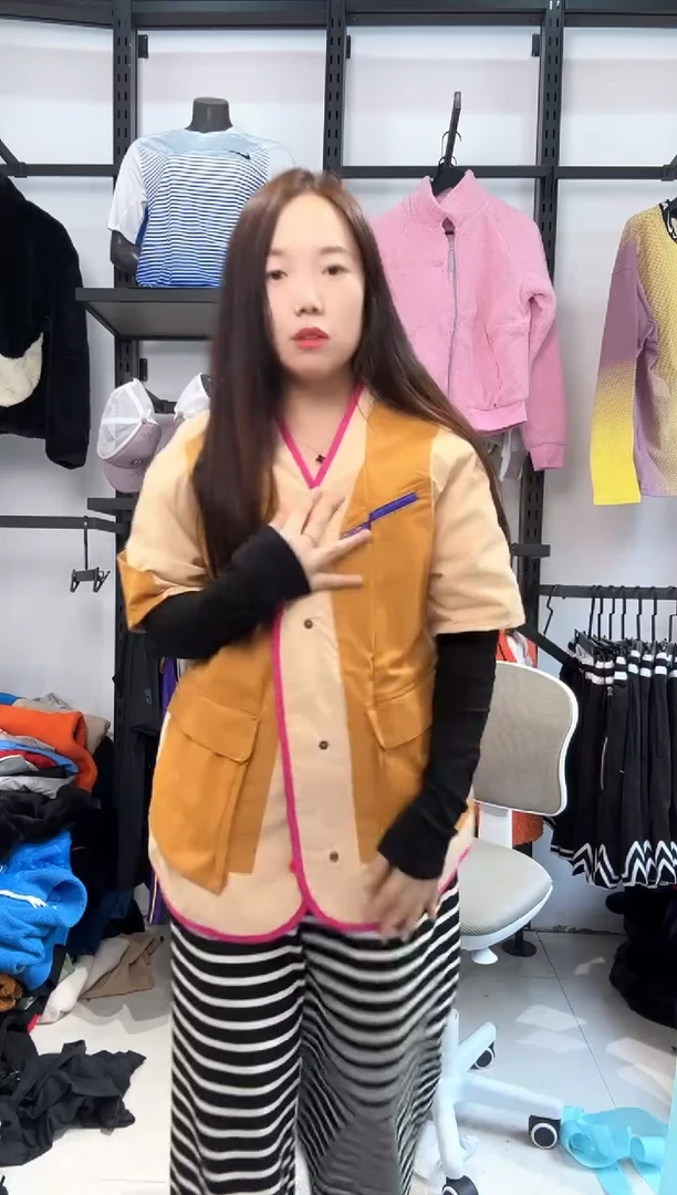 2228 编码  瑕疵直播间过款为准 尺码L