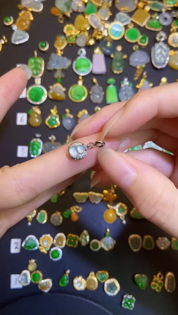 吊坠(不含链)银S925镶嵌翡翠1