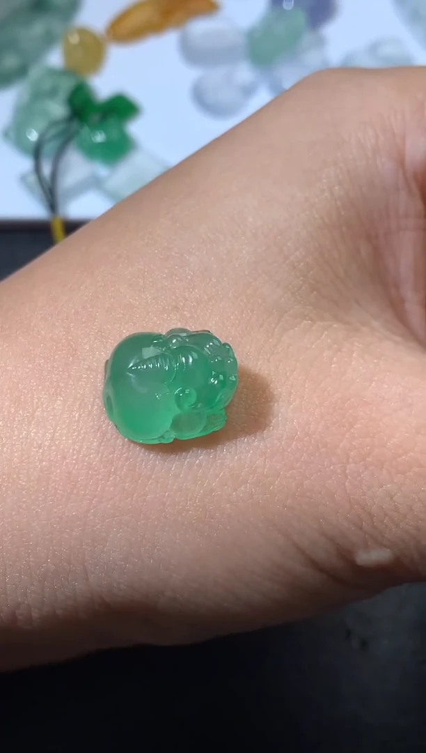 未镶嵌定制翡翠毛货 13-12-7.6