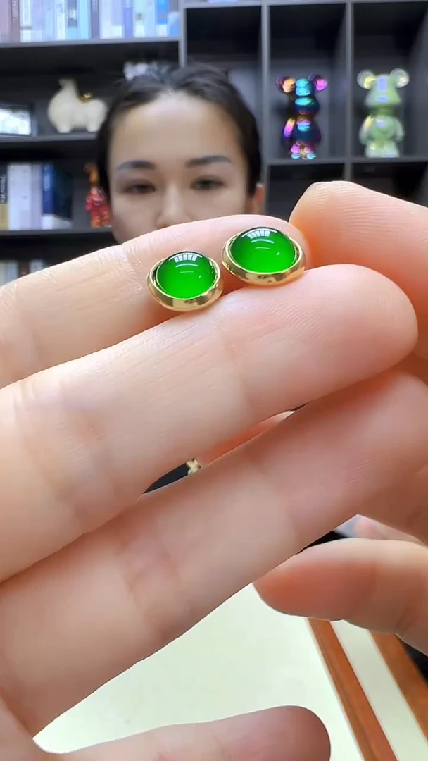 翡翠14K金镶嵌颈饰丹丹翡翠