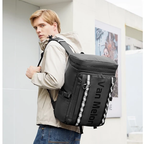 大容量旅行背包男士大学生防水多功能收纳电脑商务通勤双肩背包