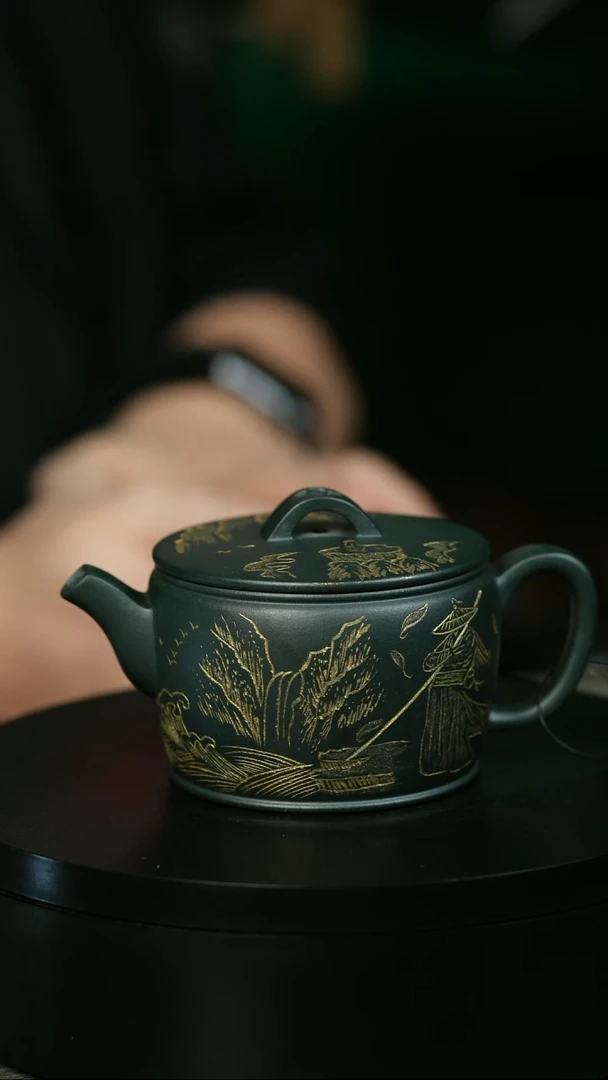 茶壶紫砂用****3H1709余海燕墨绿方嘴汉瓦