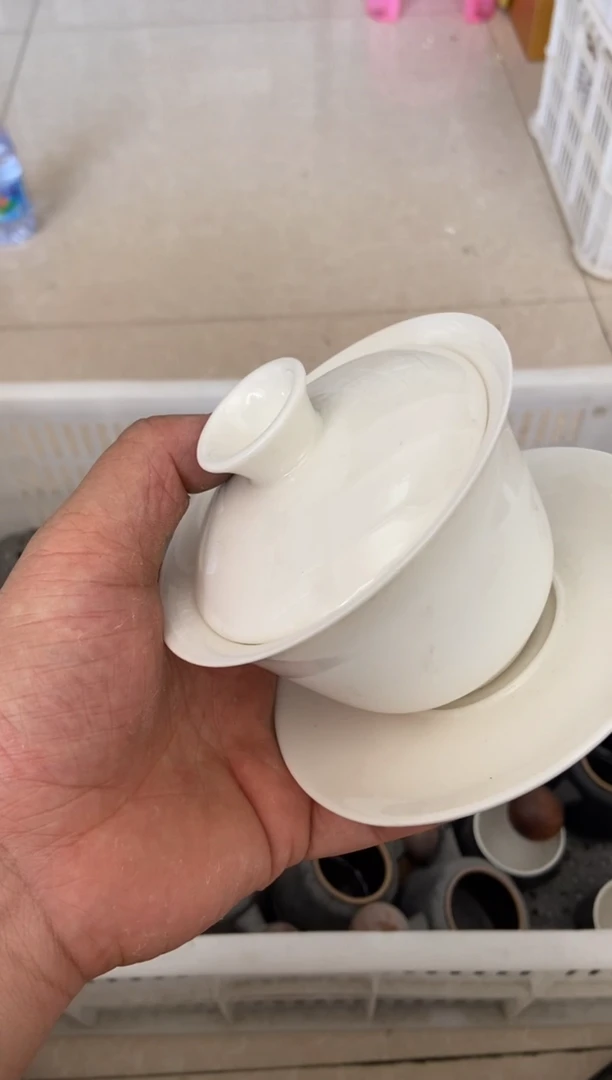 杯无运费险有瑕疵的摄影的产品有使用过的痕迹有点脏介意勿拍