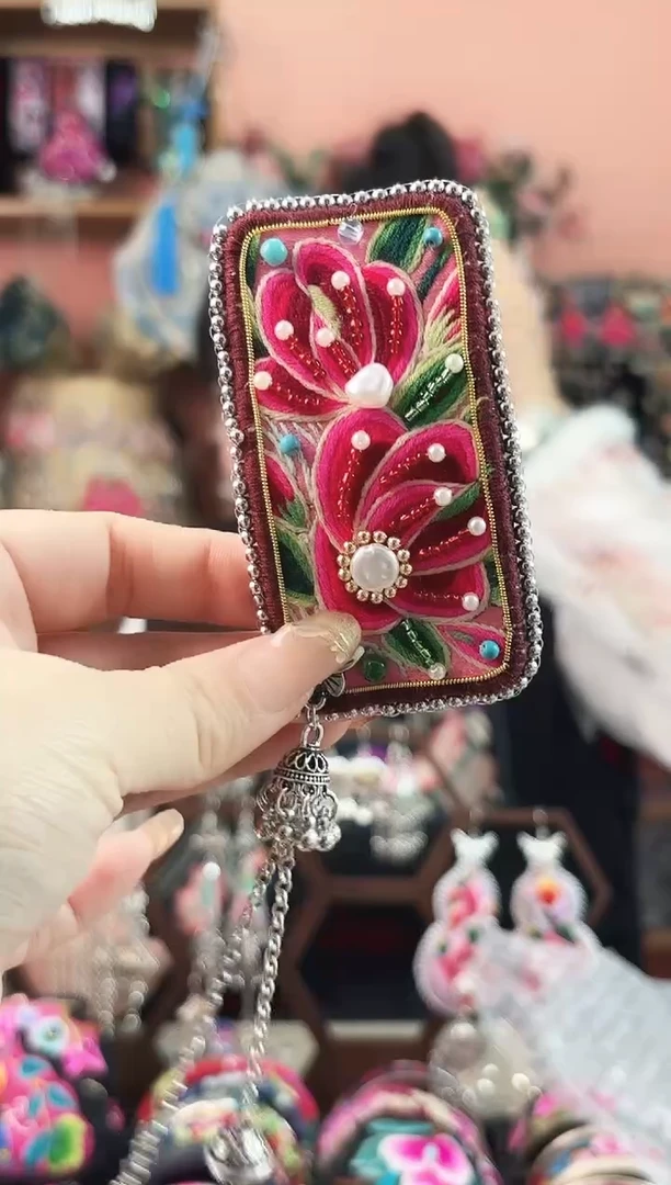 艺枝独绣手工饰品505