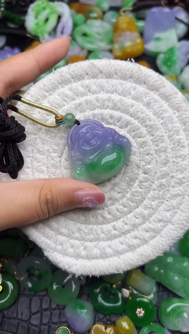 颈饰未镶嵌翡翠缅甸翡翠吊坠