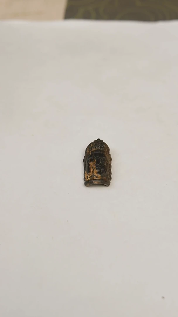 沉香吊坠s****t文莱佛首3.6克沉水