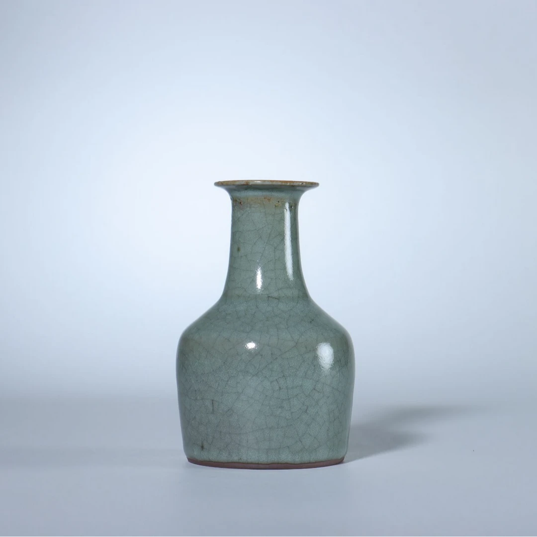 Lot.6253 8009 明 仿哥釉棒槌瓶 H:13cm;D:8.5cm