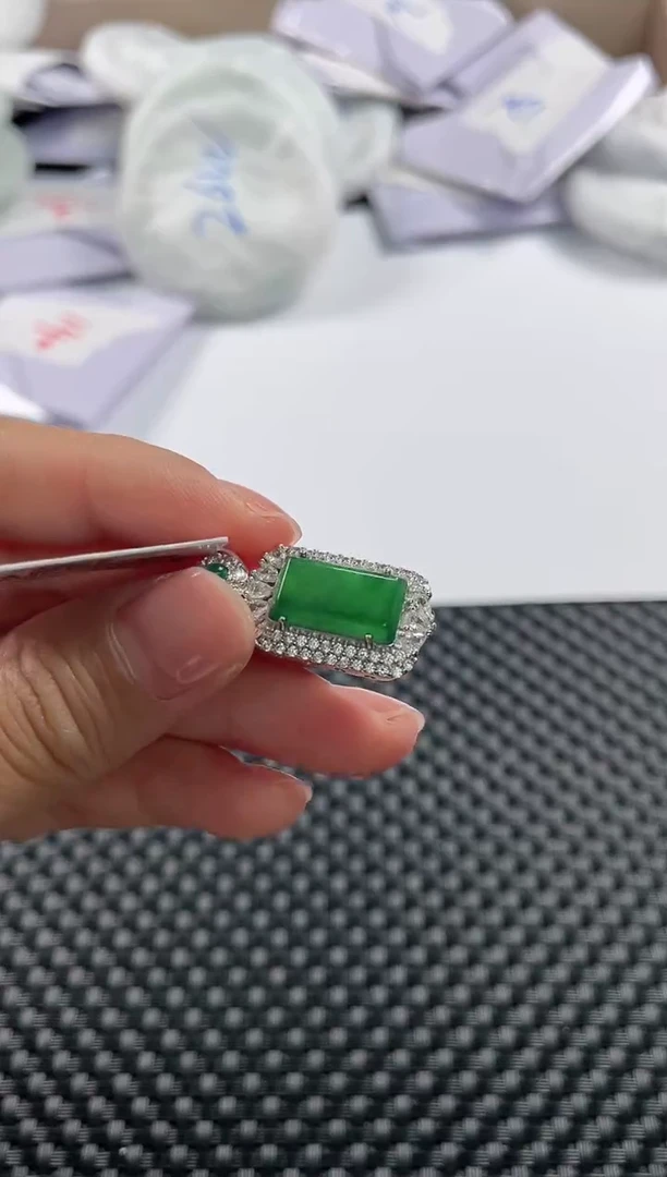 颈饰合金翡翠基地发货H 3779