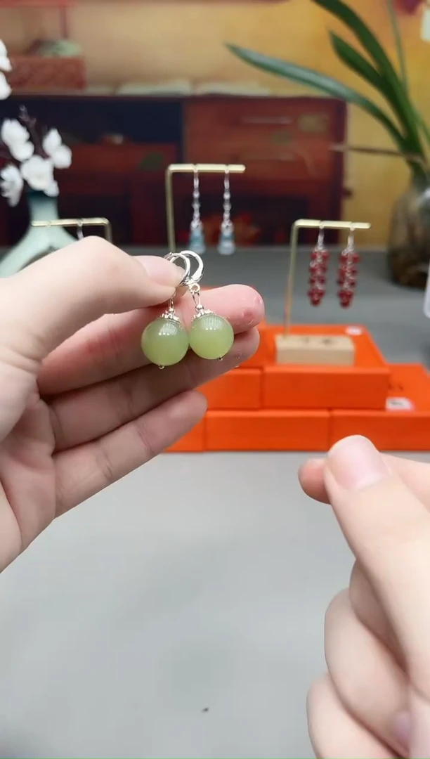 未镶嵌东陵石耳饰M18