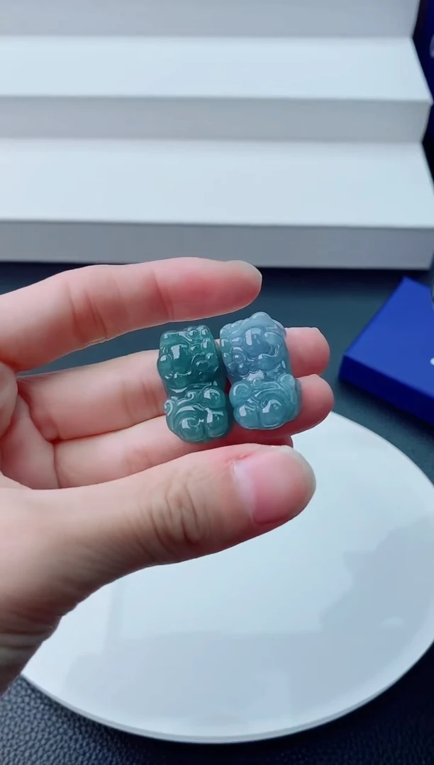 【闪购商品】翡翠颈饰未镶嵌多样性发货随机一件发货