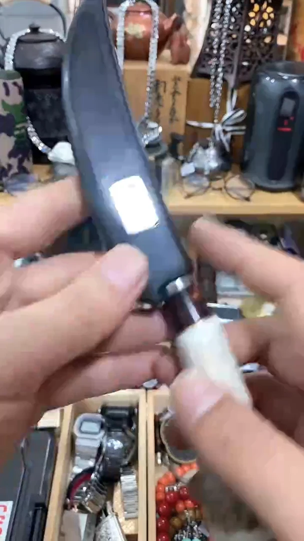 瓷片闪购商品  如图所示