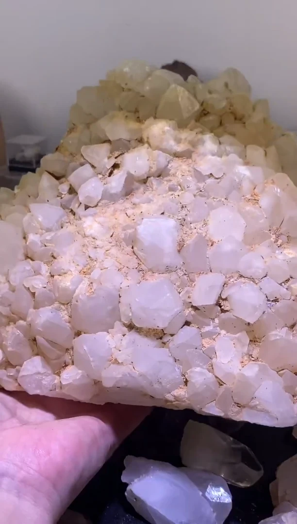 未镶嵌珠宝半成品水晶27号4斤半马岛大晶花