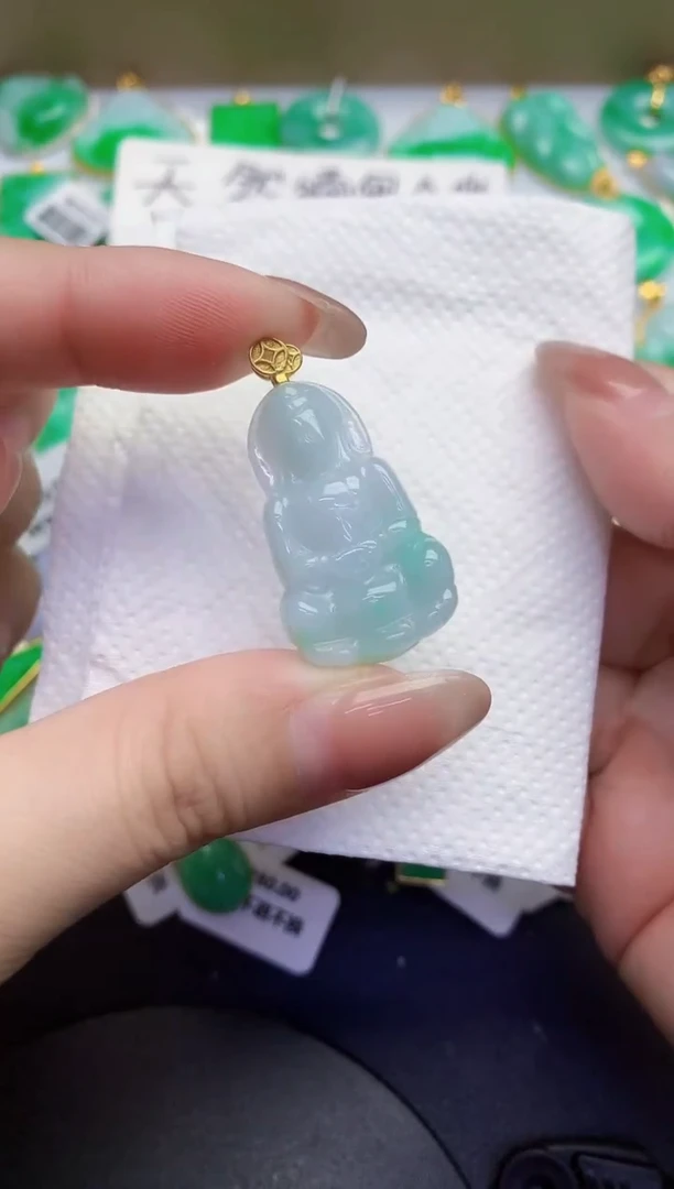 颈饰未镶嵌翡翠缅甸天然翡翠A货