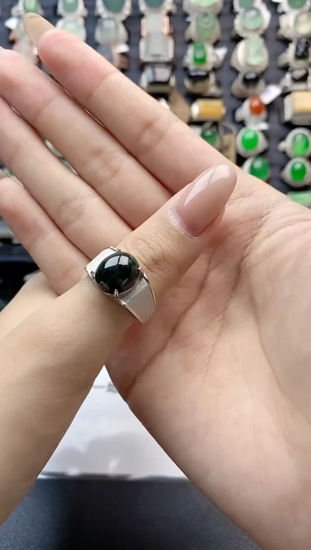 【闪购商品】翡翠戒指银S925镶嵌天然A货翡翠戒指