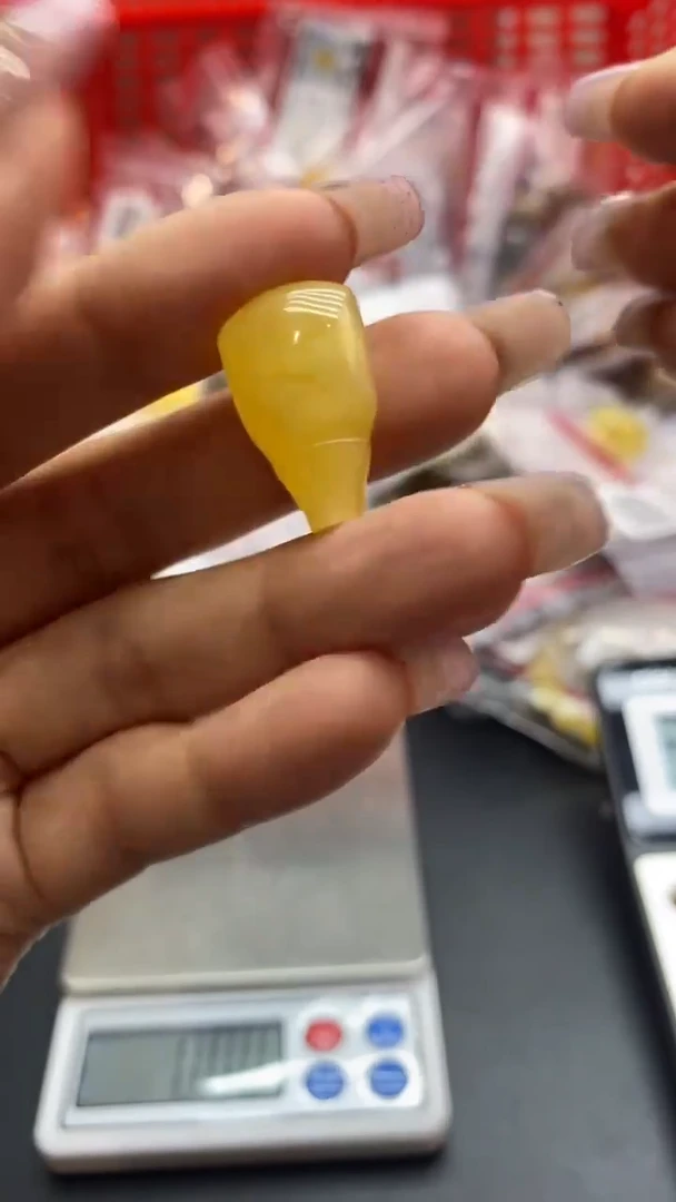 琥珀未镶嵌珠宝奇石288