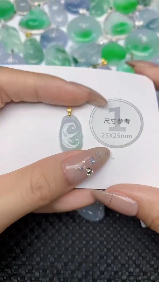 颈饰18K金镶嵌翡翠天然缅甸翡翠a货百元以上9元证书费自理